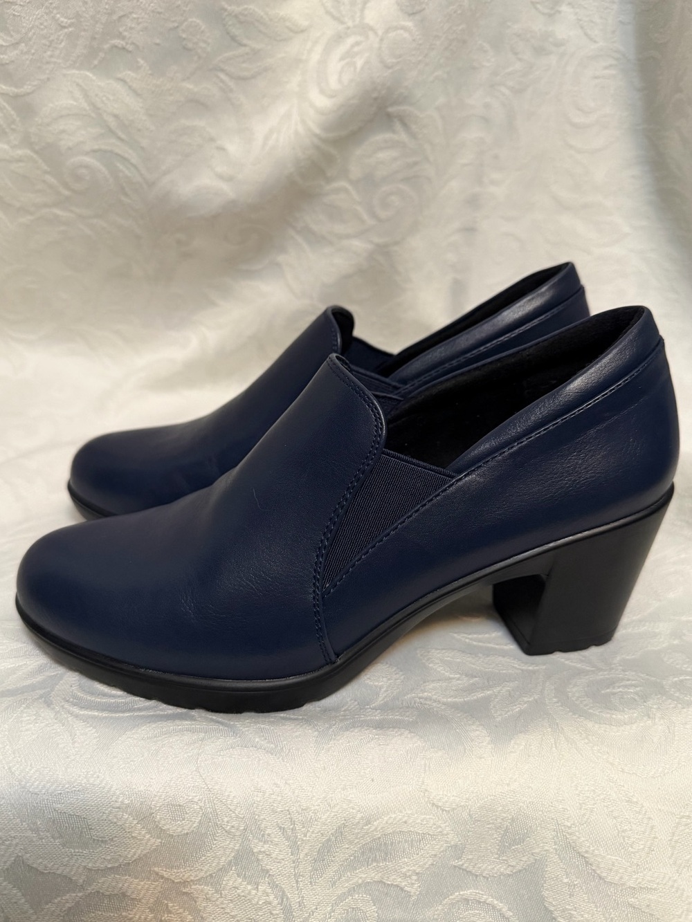 Dream Pairs Navy Slip-On Block Heel Loafers